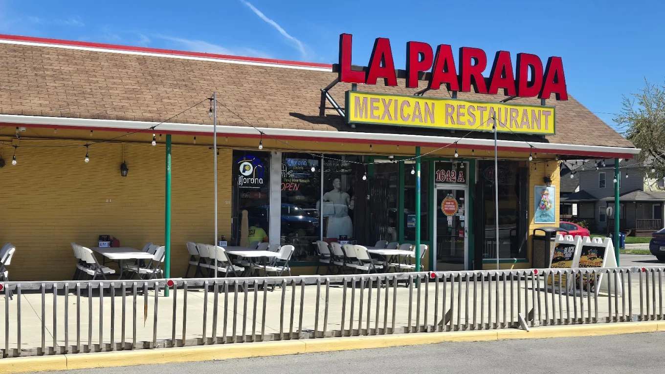Locals Swear By This Hole-In-The-Wall Mexican Spot Tucked Inside A Grocery Store