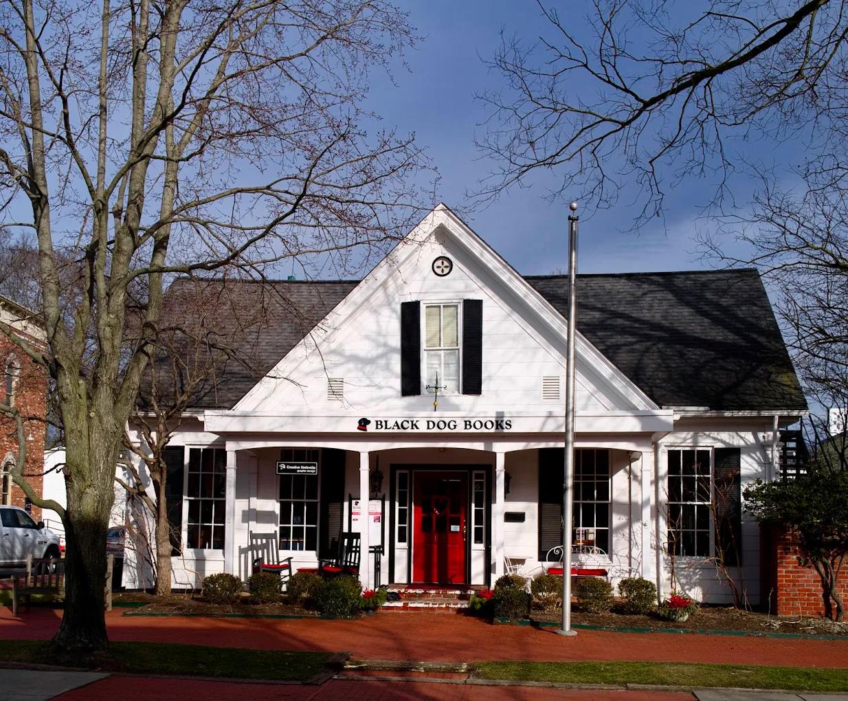 A Tiny Bookstore In A Tiny Town That Feels Like Pure Magic