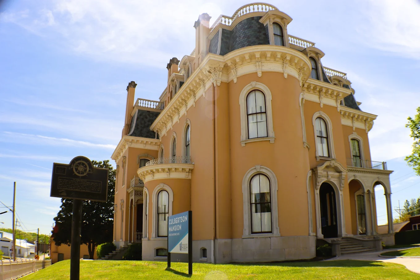 Indiana Has A Museum Inside A Mansion That’s Rumored To Be Haunted