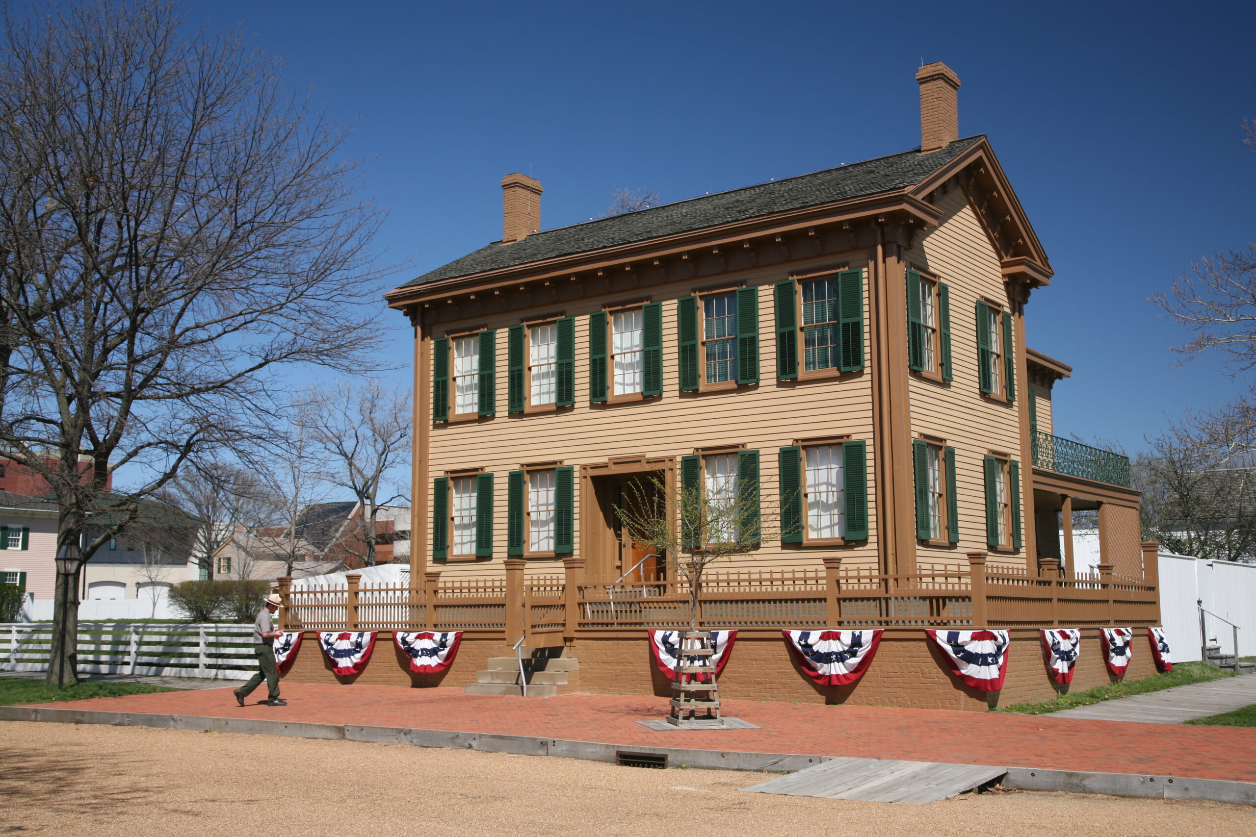 You Can Stand in the Living Room Where Lincoln Paced Before Becoming President