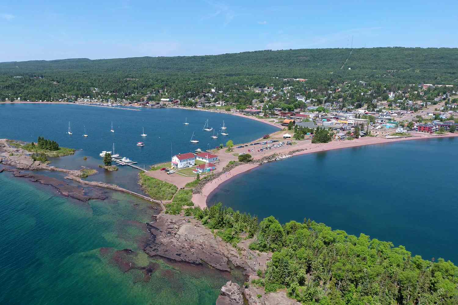 The Tiny Minnesota Town on Lake Superior That Artists, Hikers, and Foodies Can’t Stop Talking About