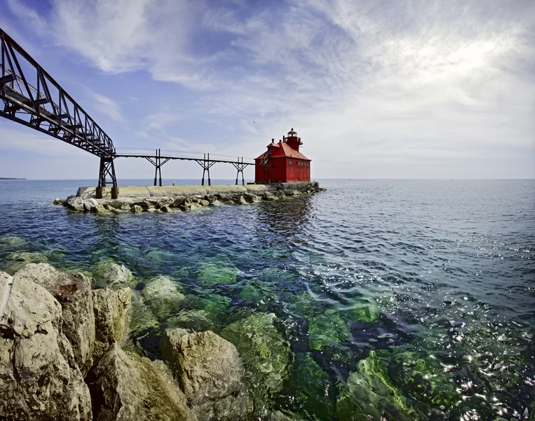 The Midwest Peninsula That Looks Like Cape Cod and Has the Fish Boils to Prove It